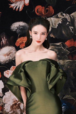 三个女人的美味艳遇