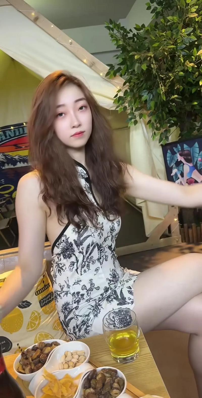 亚洲精品资源在线播放网站