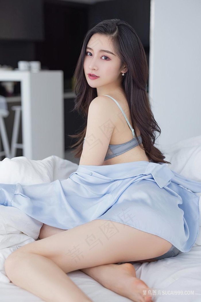 我早在公司电梯里要了你