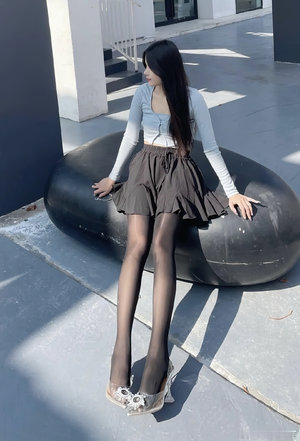 揉你奶又摸你下面的视频高清