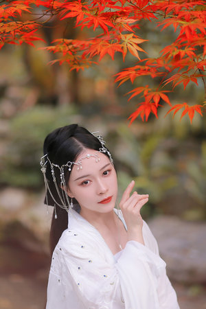 美女pk模型男