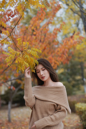 白嫩美女在线啪视频观看