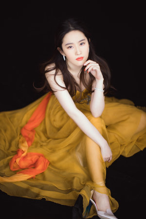 14岁女孩免费观看电视剧