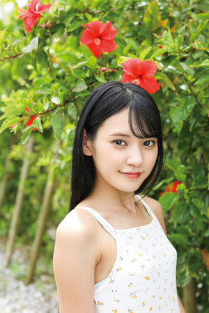 洗澡时被闺蜜老公进入了