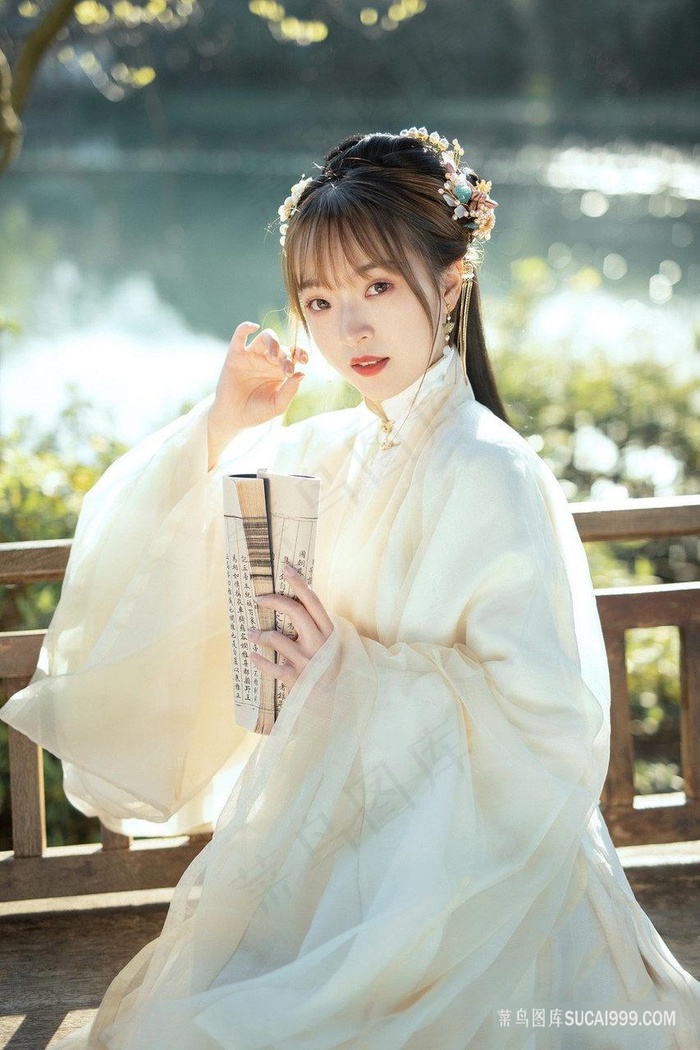 巍巍昆仑电影