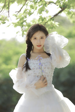 我家的女儿交不到男朋友