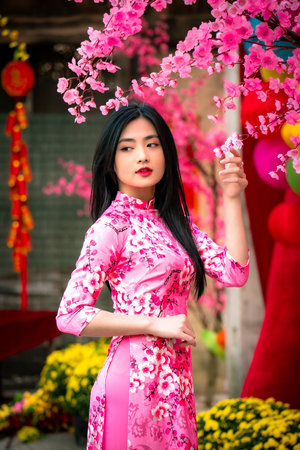 女孩子把身体给男孩看说明什么