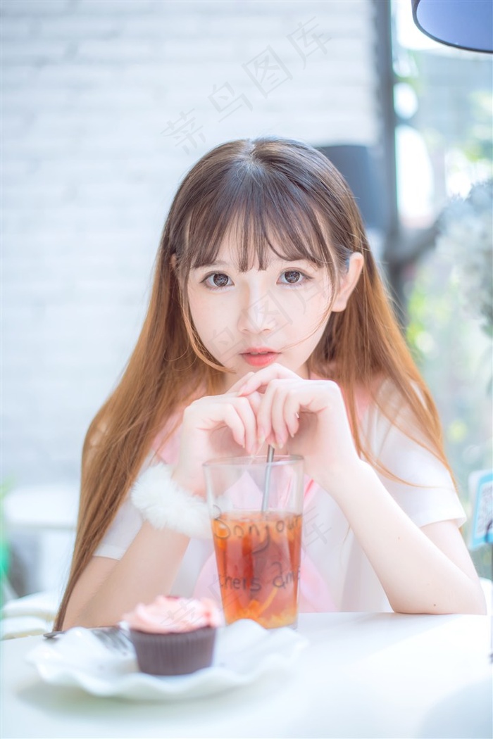日本在线v片免费观看视频