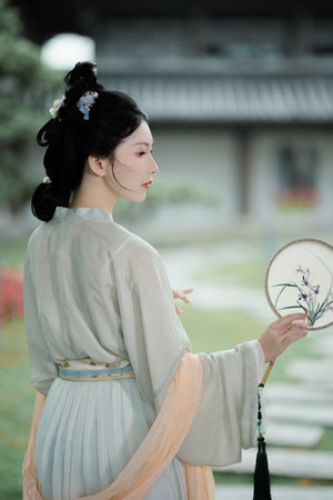 操女人逼的视频
