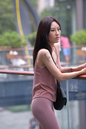 铜铜钢铿锵锵锵锵锵锵免费观看